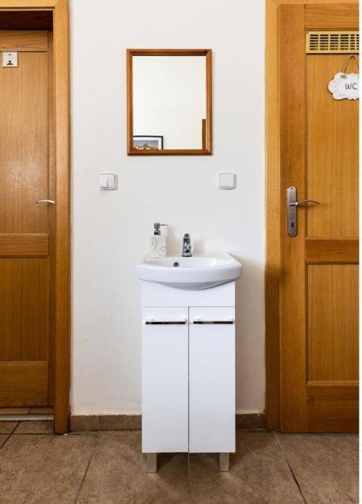Prague Moon Hotel & Hostel Albergue