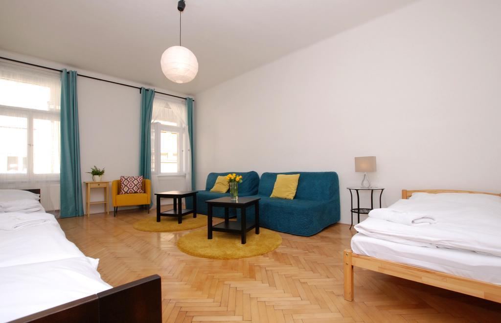 Prague Moon Hotel & Hostel * Prague