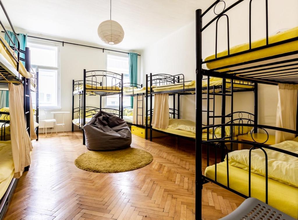 Hostel Prague Moon Hotel & Hostel *